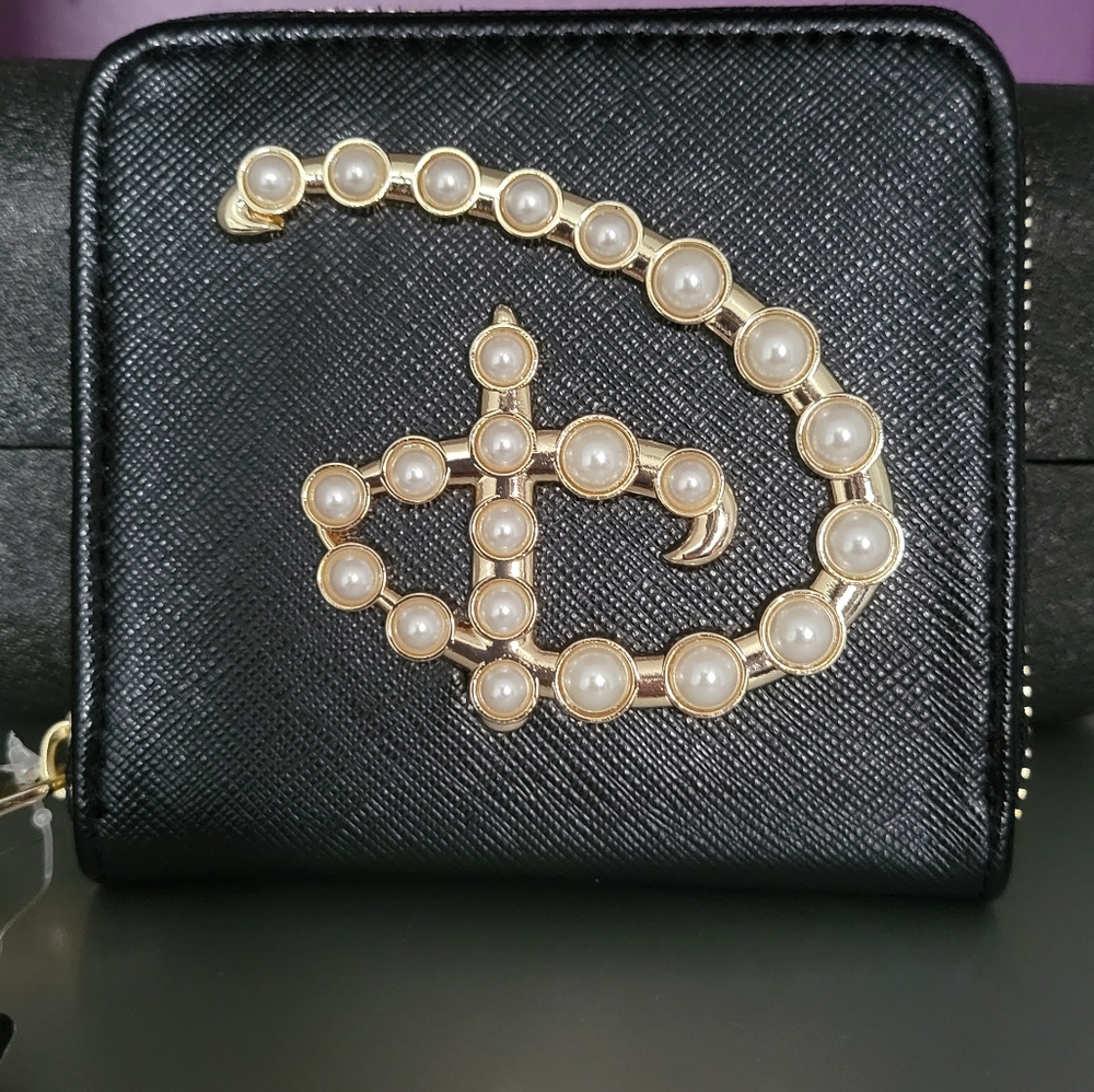 Disney  wallet